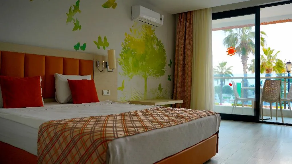 FAMILY ROOM SUPERIOR Room, Club Aqua Plaza, Antalya