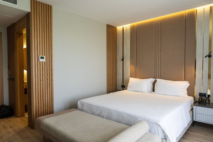 Henry Resort & Spa, Kavaje