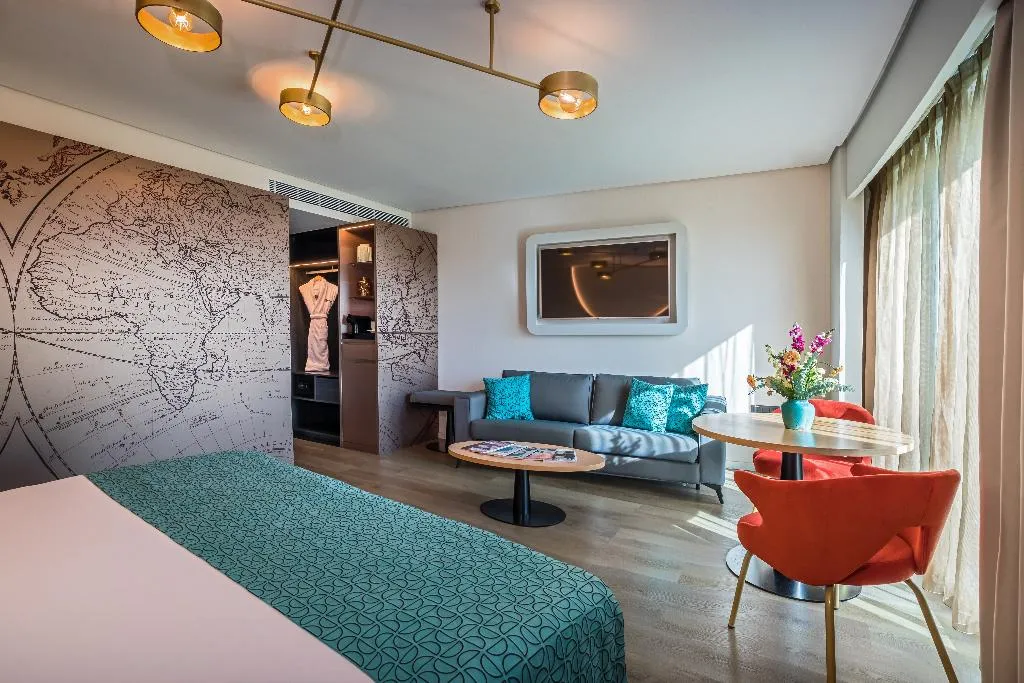 Room, Barcelo Sevilla Renacimiento, Seville