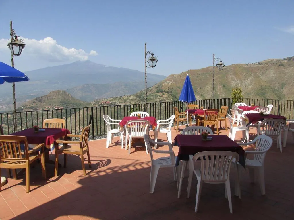 Terrace, Panorama di Sicilia, Taormina