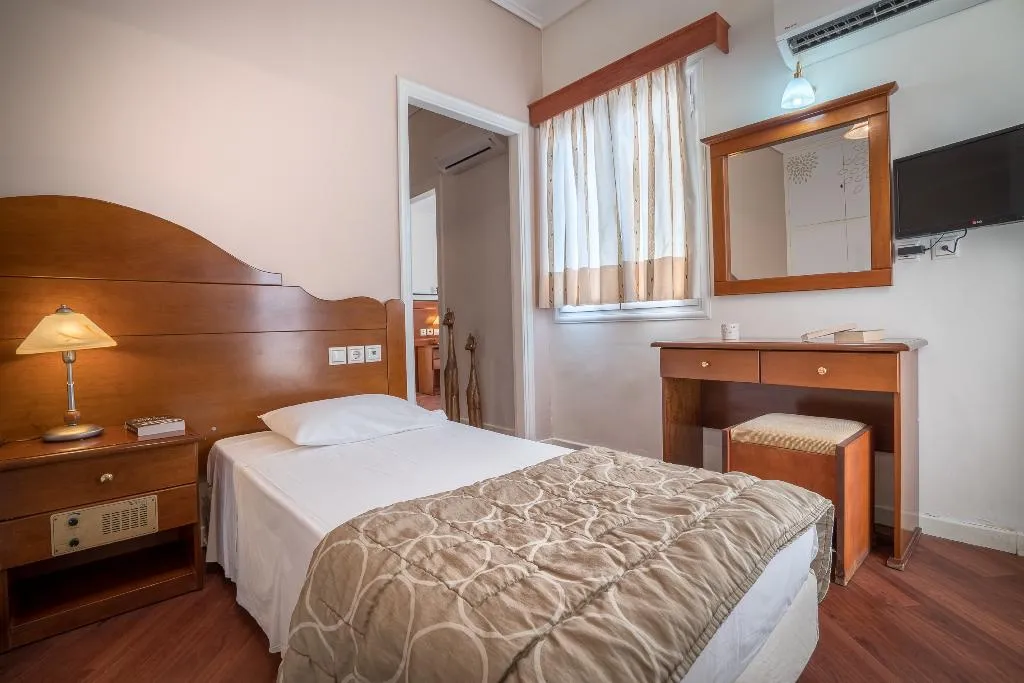 FAMILY ROOM STANDARD Room, Diana Hotel Zakynthos, Zante