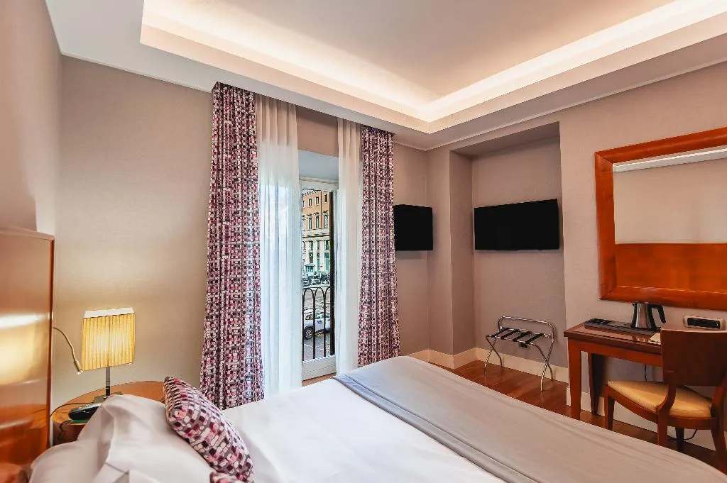 DOUBLE SUPERIOR Room, Delle Nazioni, Rome