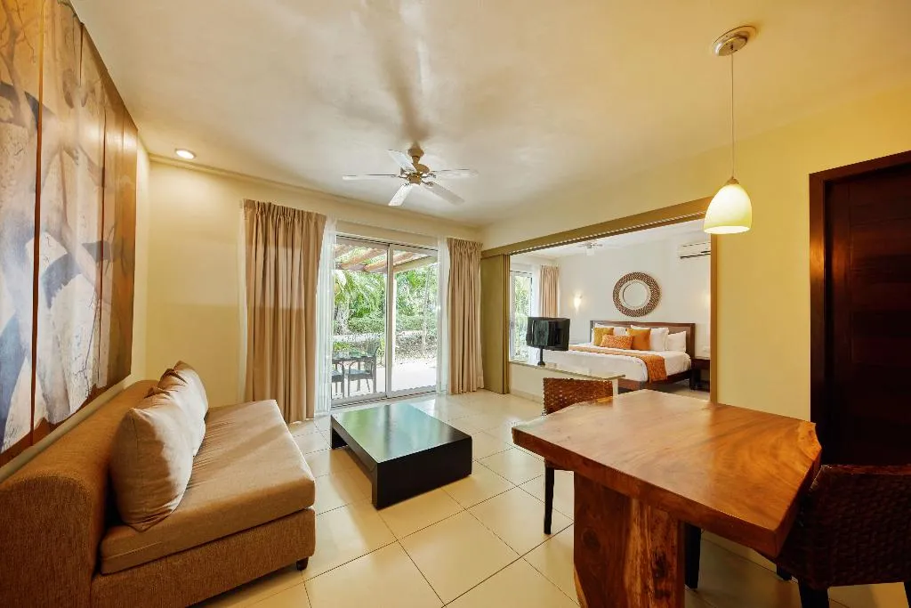 JUNIOR SUITE GARDEN VIEW Room, Bahía Príncipe Escape Sian Kaan, Cancun Area