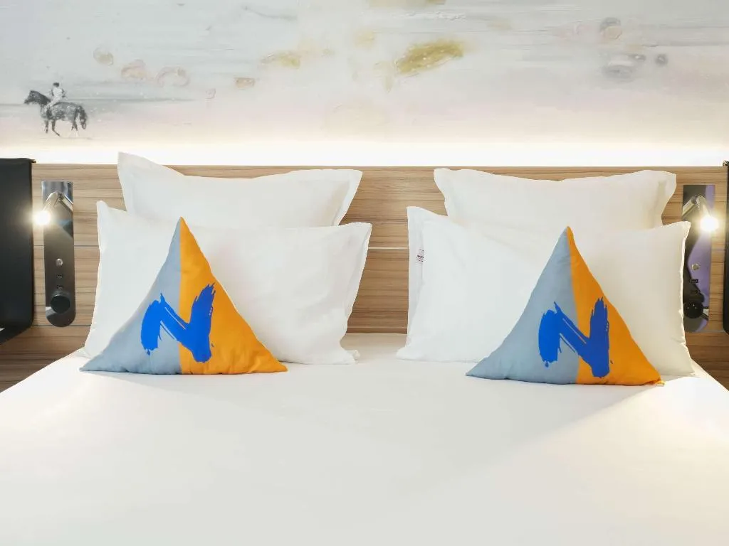 DOUBLE EXECUTIVE Room, Novotel Tunis Lac, Tunisia