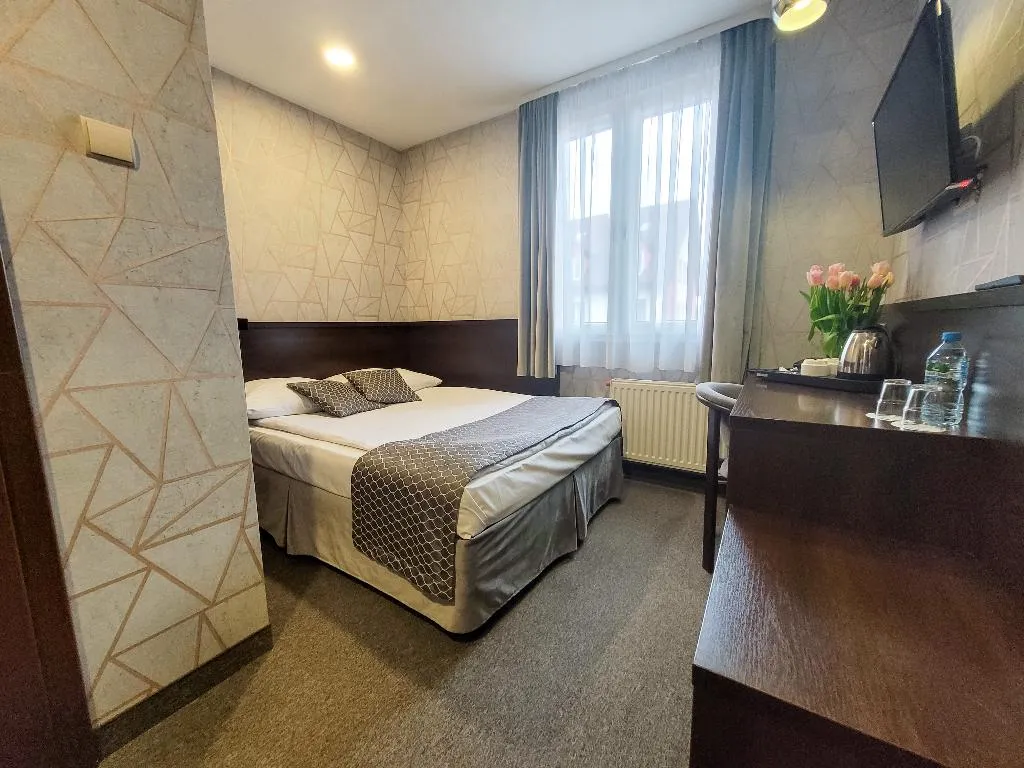 SINGLE BUSINESS Room, Fero Express, Krakow