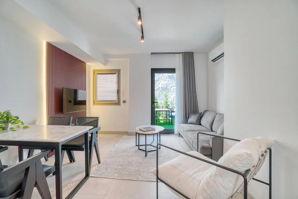 Room ONE BED Room, Ayayorgi̇ Homes & Hotels, Izmir