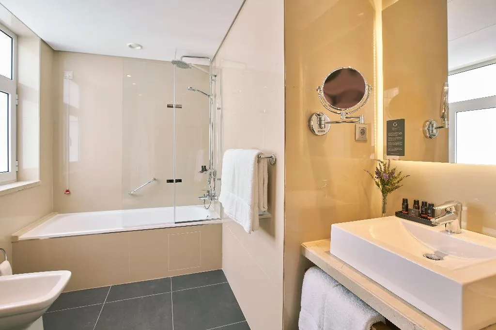 DOUBLE SINGLE USE SUPERIOR Room, PortoBay Marques, Lisbon