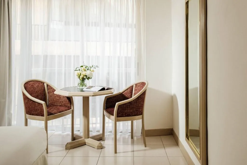 FAMILY ROOM TWO DOUBLE BEDS Room, Diplomat, Malta