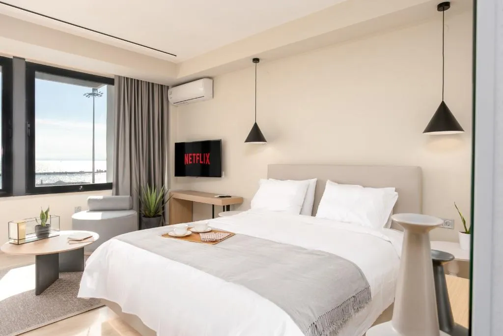 TRIPLE SEA VIEW CAPACITY 3 Room, Sea And The City, Halkidiki