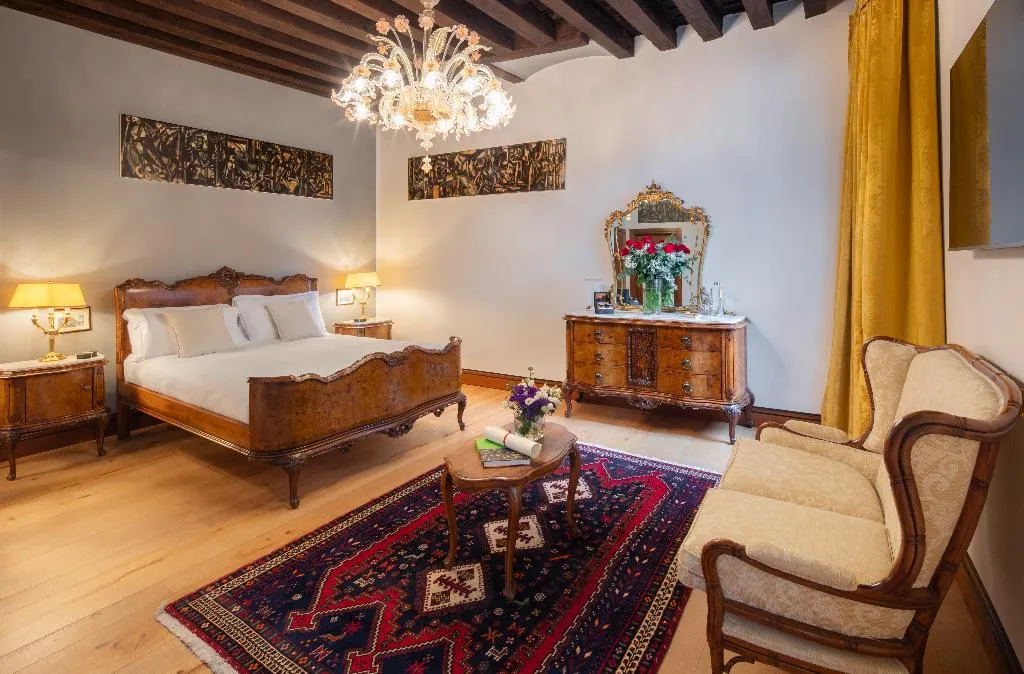 SUITE STANDARD Room, All'Angelo Art Hotel, Venice