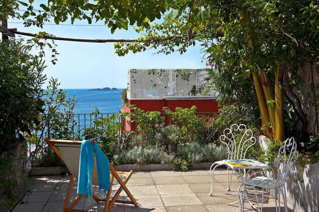 Room, Villa Rosa, Naples