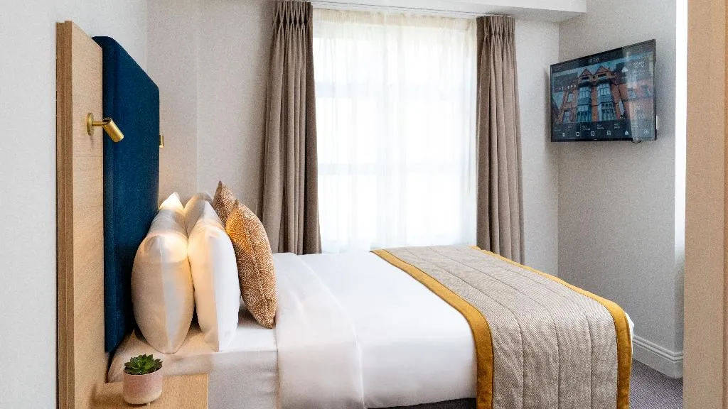 DOUBLE ECONOMY Room, The Fleet Hotel, Dublin