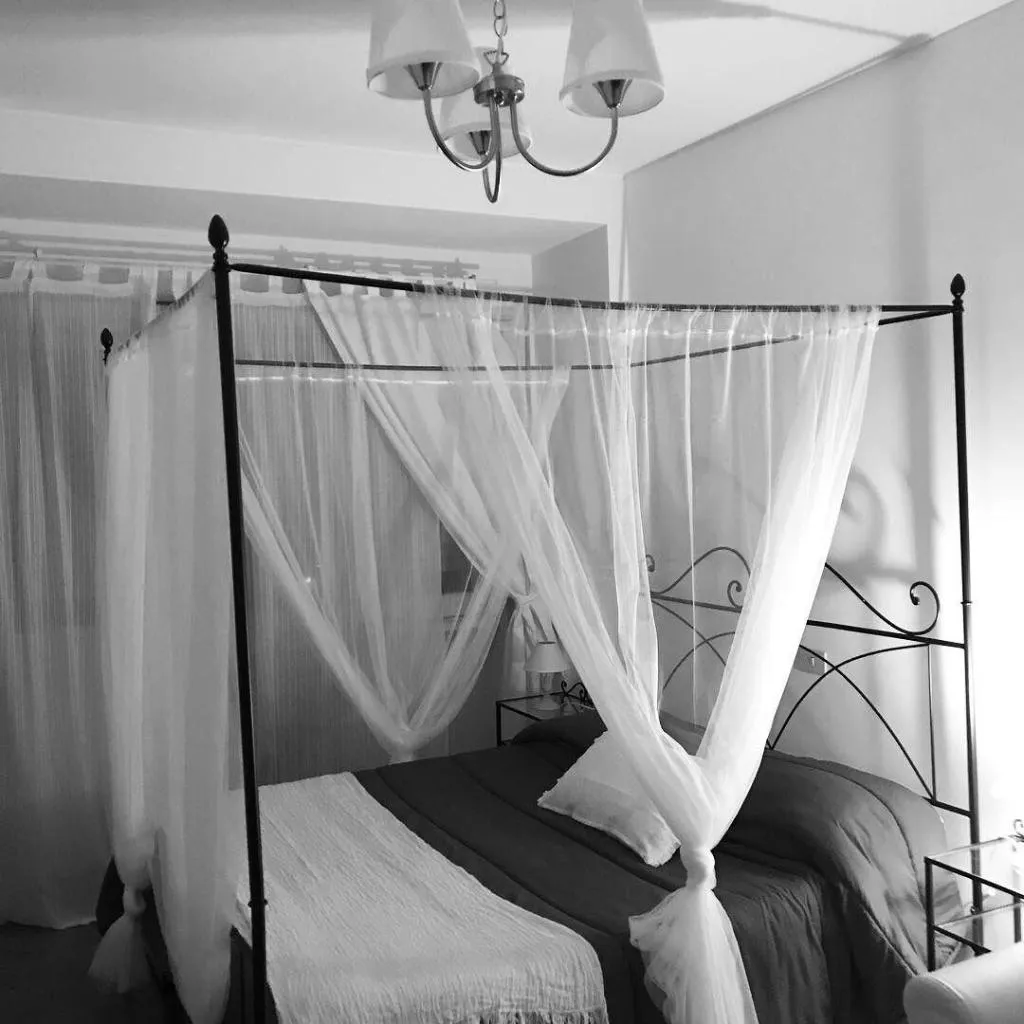 Room, Ideal B&B, Rome