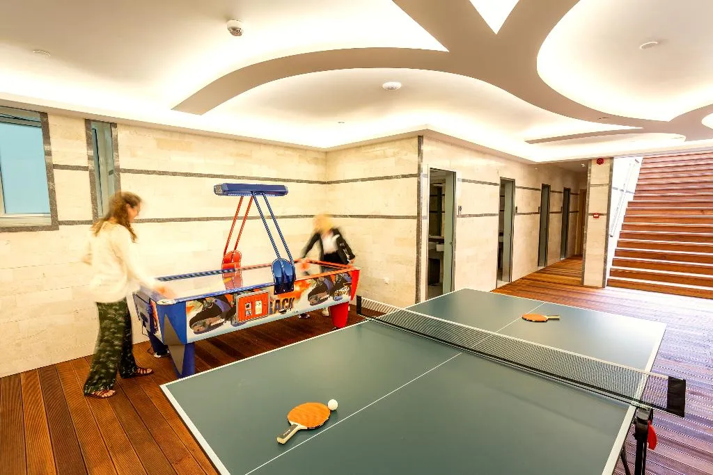 Sports and Entertainment, Rhodos Horizon City, Rhodes