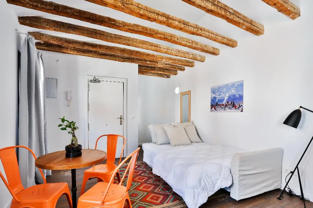 STUDIO STANDARD Room, Urban Vida Calatrava, Madrid