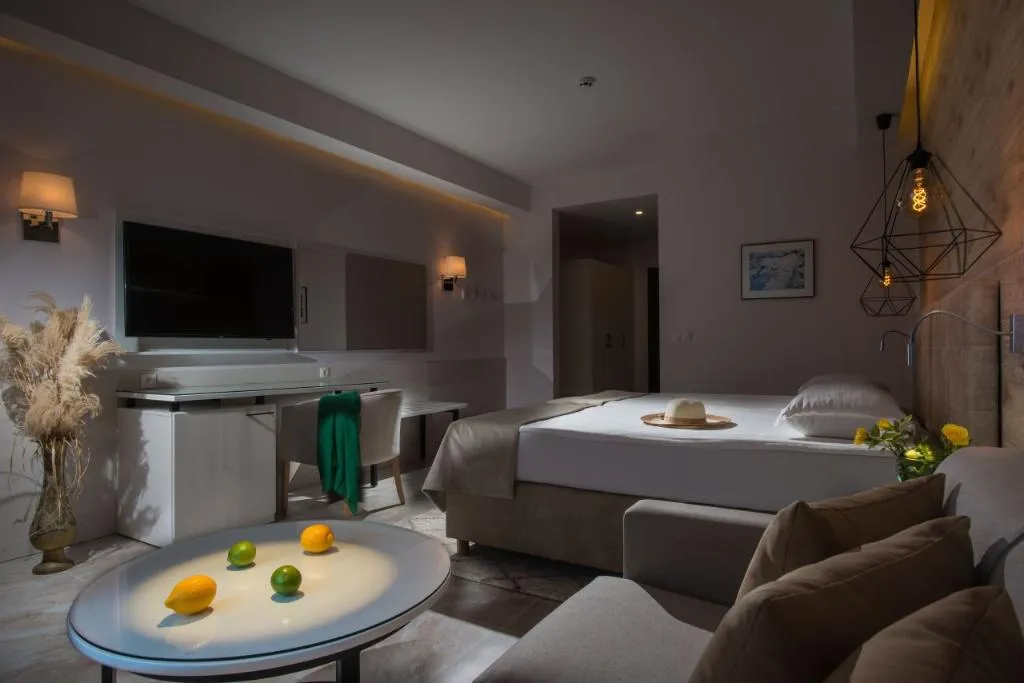 DOUBLE SIDE SEA VIEW Room, Algara Beach, Varna