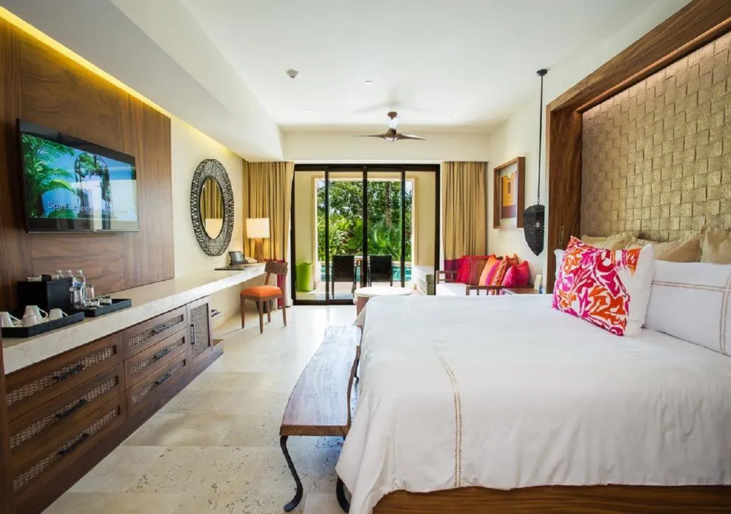 JUNIOR SUITE STANDARD Room, Secrets Akumal Riviera Maya, Cancun Area