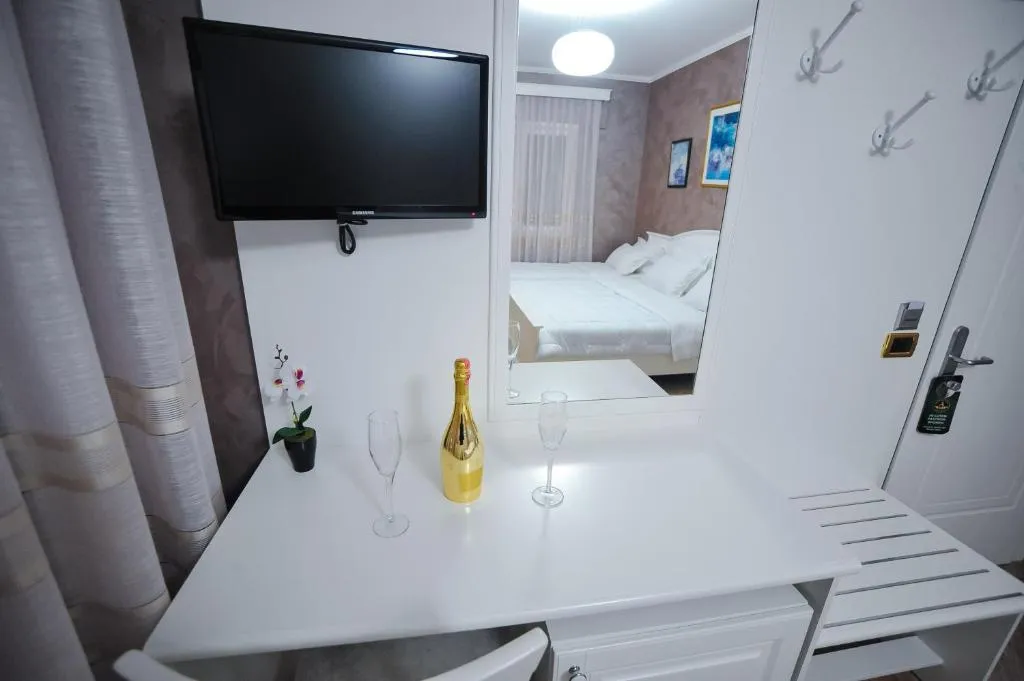 TRIPLE STANDARD Room, Iliria International, Durres