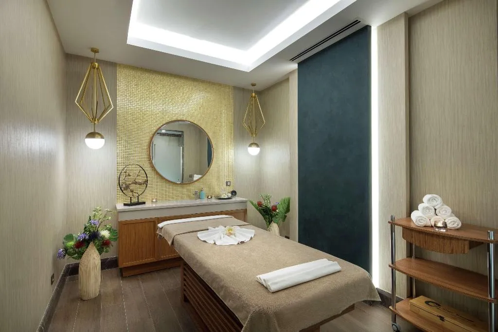 Sports and Entertainment, Doubletree Hilton Antalya City Centre, Antalya