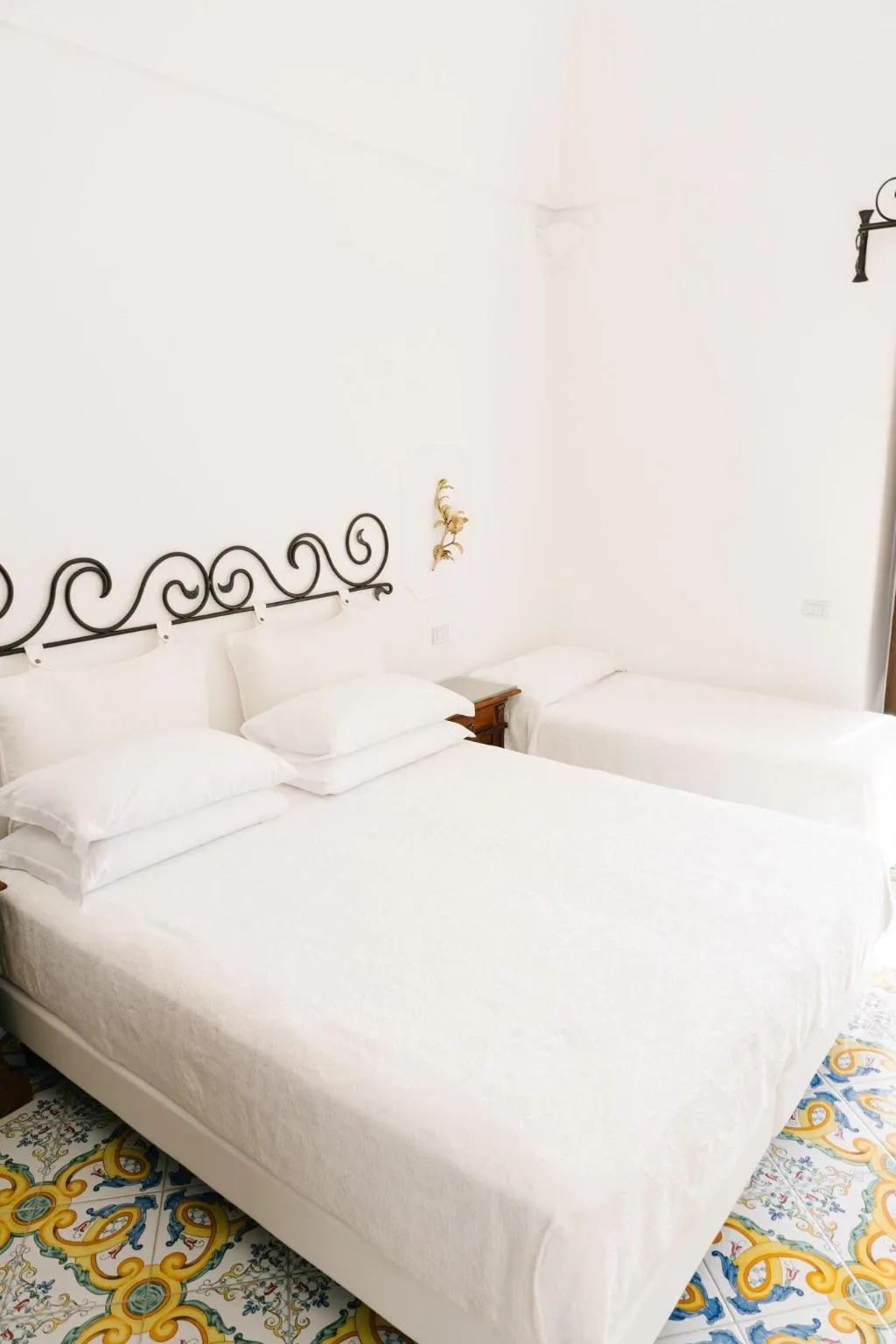 TRIPLE DELUXE TWO BEDS Room, Villa Principe Giovanni, Naples