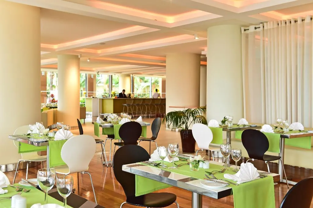 Restaurant, Pestana Promenade Premium Ocean Resort, Madeira