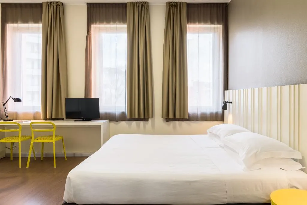 Double or Twin STANDARD Room, B&B Hotel Milano Ornato, Milan