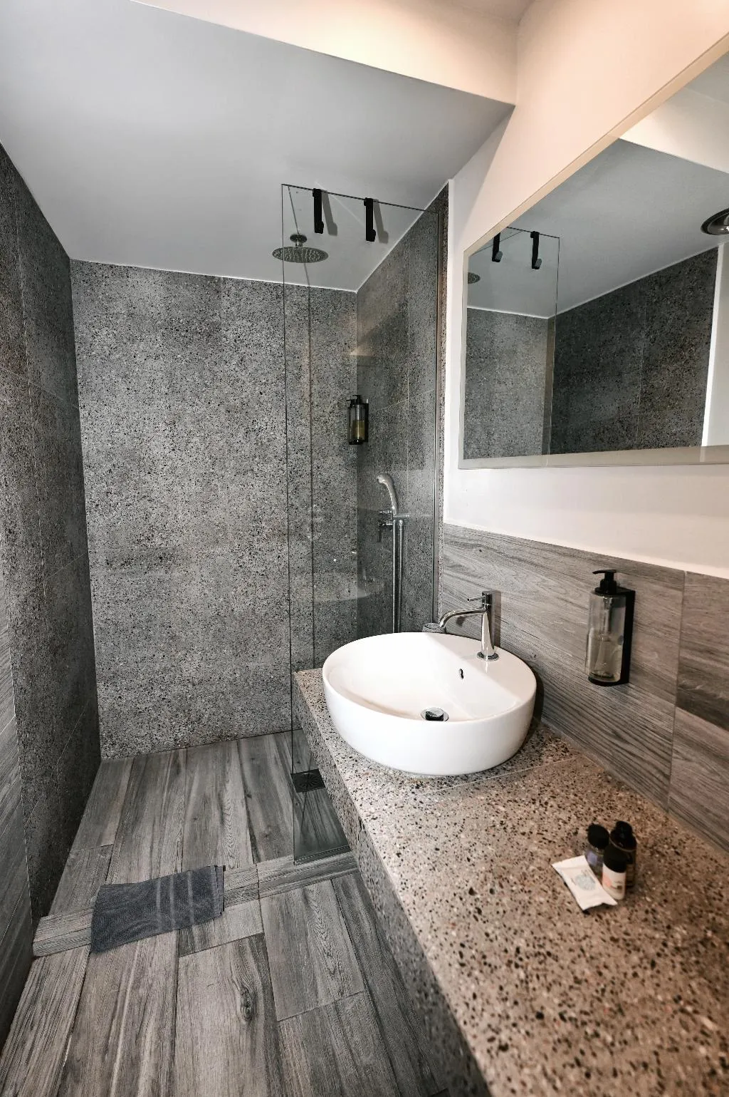 DOUBLE STANDARD Room, Urban Core Residence, Athens