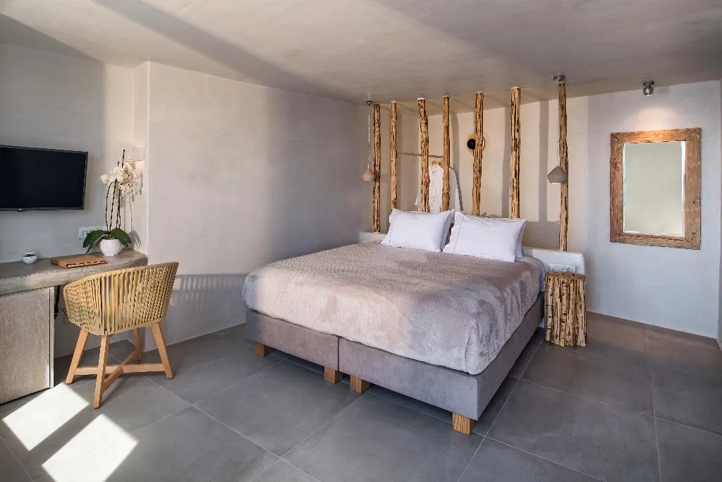JUNIOR SUITE SEA VIEW Room, Athina Luxury Suites, Santorini
