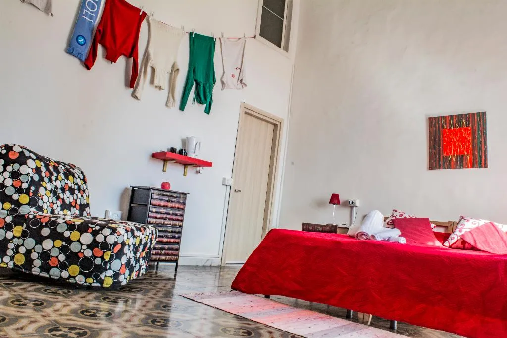 Double or Twin DELUXE ONE BEDROOM Room, B&B Tecla, Naples