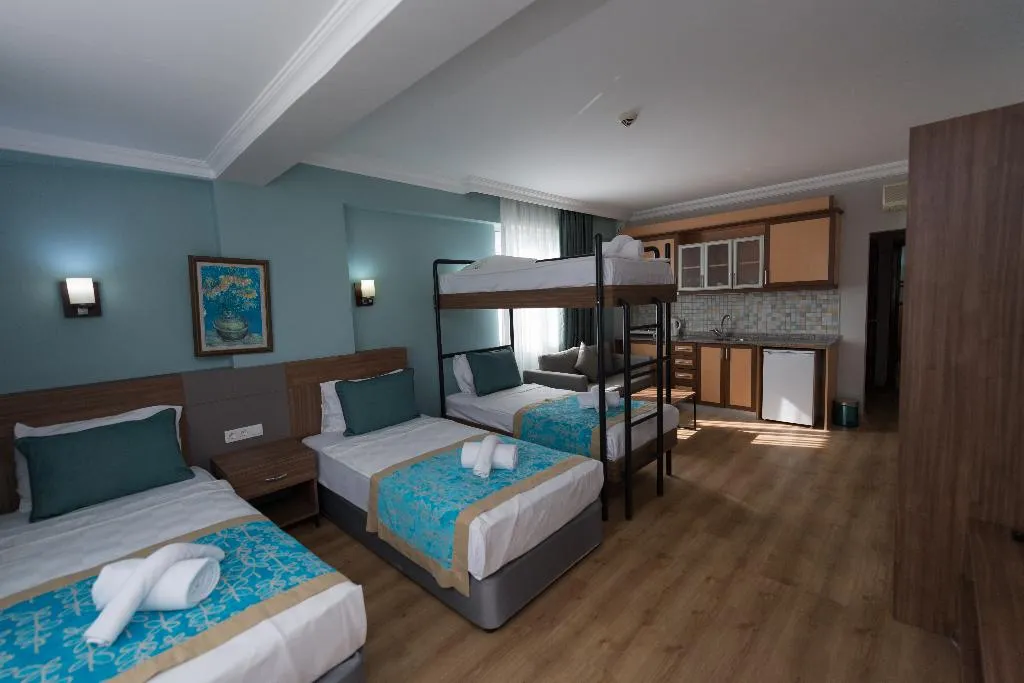FAMILY ROOM SUPERIOR Room, Side Village Hotel, Antalya