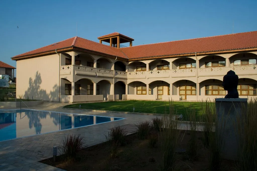 Pool, Hotel Mellow, Bourgas