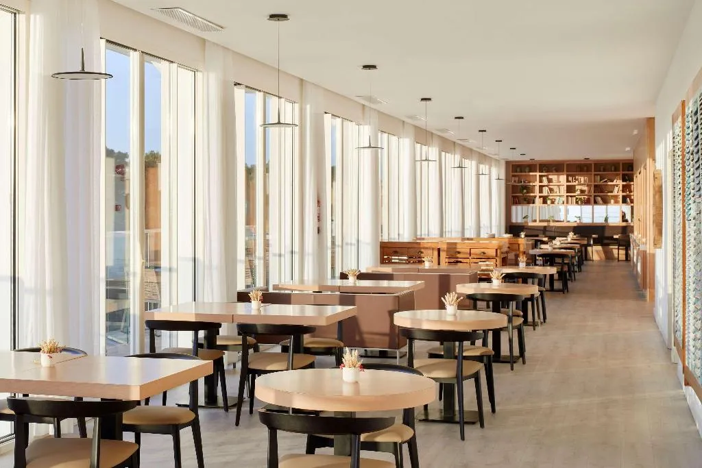 Restaurant, Meliá Cala Galdana, Menorca