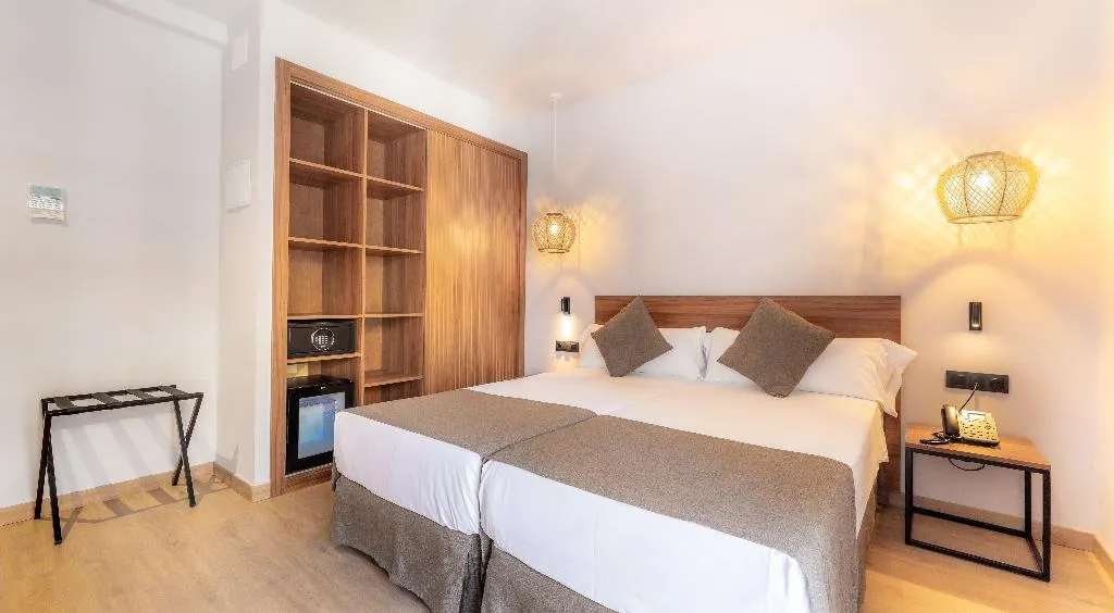 Double or Twin WITH BALCONY Room, DWO Nopal, Tenerife
