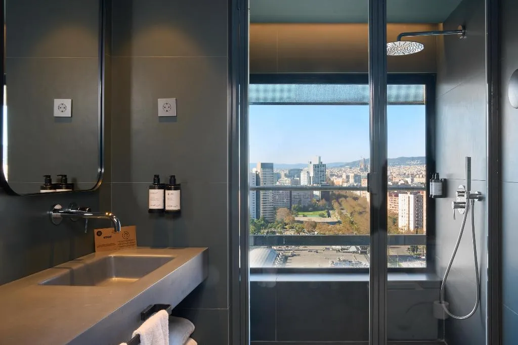 DOUBLE SUPERIOR WITH TERRACE Room, Barcelona Princess, Barcelona