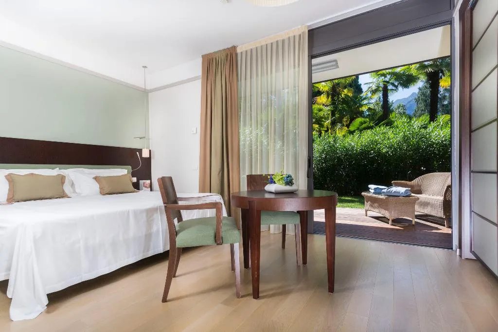 SUITE WITH JACUZZI Room, Grand Resort Du Lac Et Du Parc, Milan