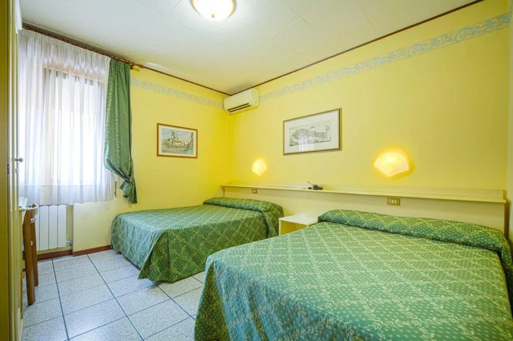 DOUBLE STANDARD Room, Camelia Rooms Venice, Venice