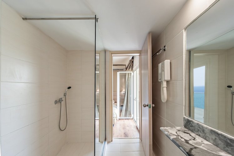 Evia Riviera Resort, Athens