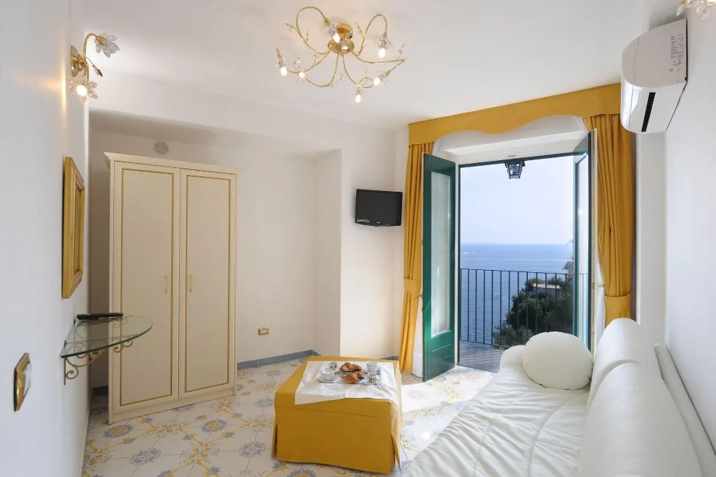 SUITE SEA VIEW Room, Villa Maria Pia, Naples