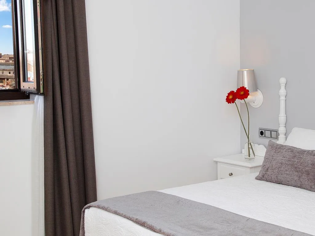 Room, Carlos V, Madrid