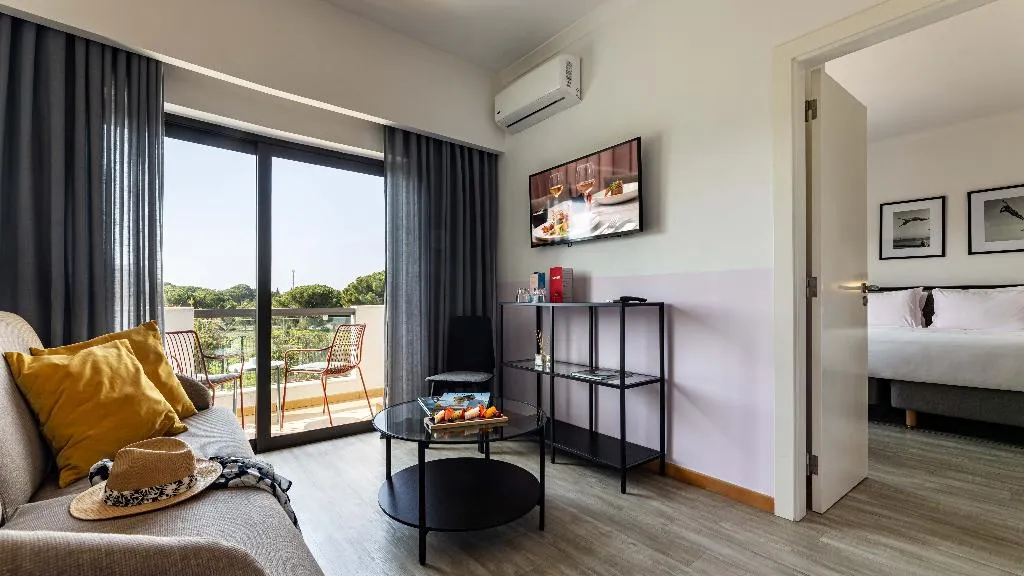 SUITE ONE BEDROOM Room, The Magnolia Hotel, Algarve