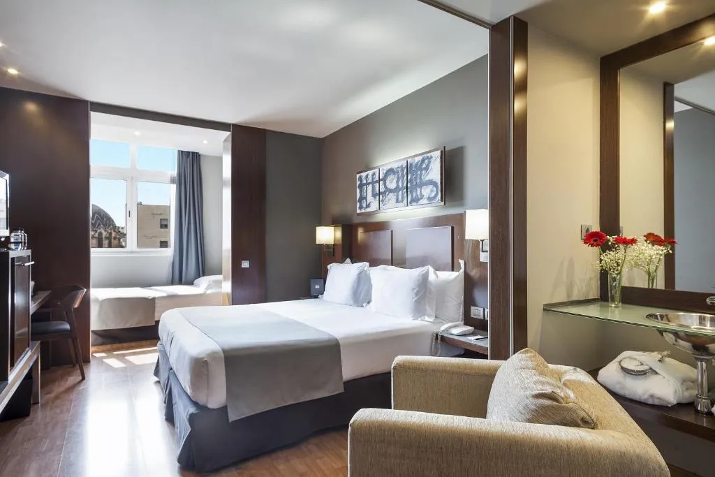 TRIPLE STANDARD Room, Acta Atrium Palace, Barcelona