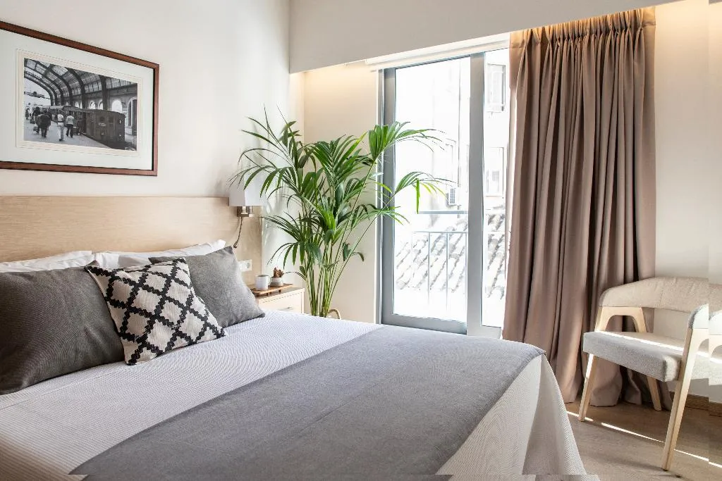 Double or Twin SUPERIOR Room, Gallery Suites &  Residences Piraeus, Athens