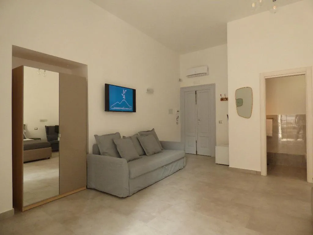 JUNIOR SUITE STANDARD Room, B&B Monteoliveto 33, Naples