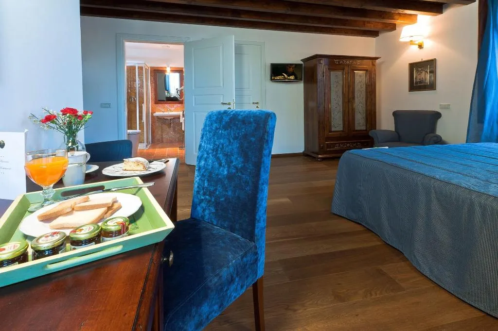 Room, La Plumeria Hotel, Palermo