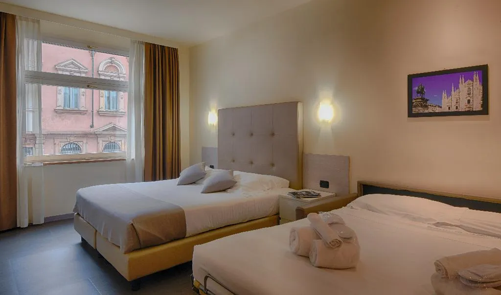 QUADRUPLE CLASSIC Room, Duomo Hotel & Apartments, Milan