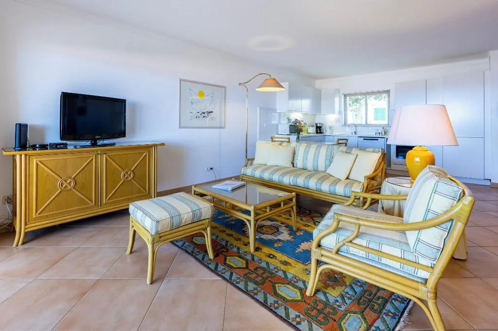Room, Vila Palmeira, Algarve