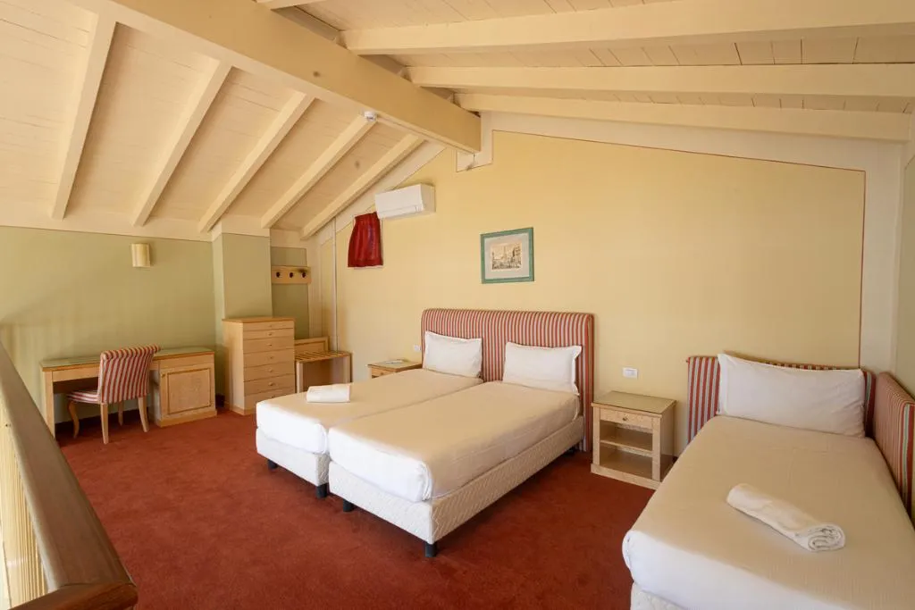FAMILY ROOM CLASSIC Room, LVG Hotel Collection - Belvedere San Gottardo, Milan