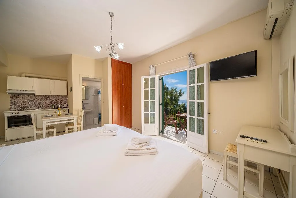 STUDIO SEA VIEW CAPACITY 2 Room, Studios Vrionis Panoramic Sunset, Kefallinia