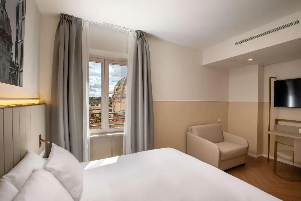 Room, Cosmopolita Hotel Rome, Tapestry Collection by Hil, Rome