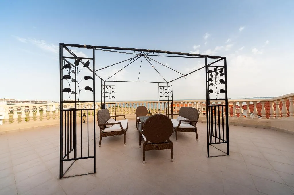 APARTMENT SEA VIEW Room, Maisonettes In Royal Bay Residence And Spa, Bourgas